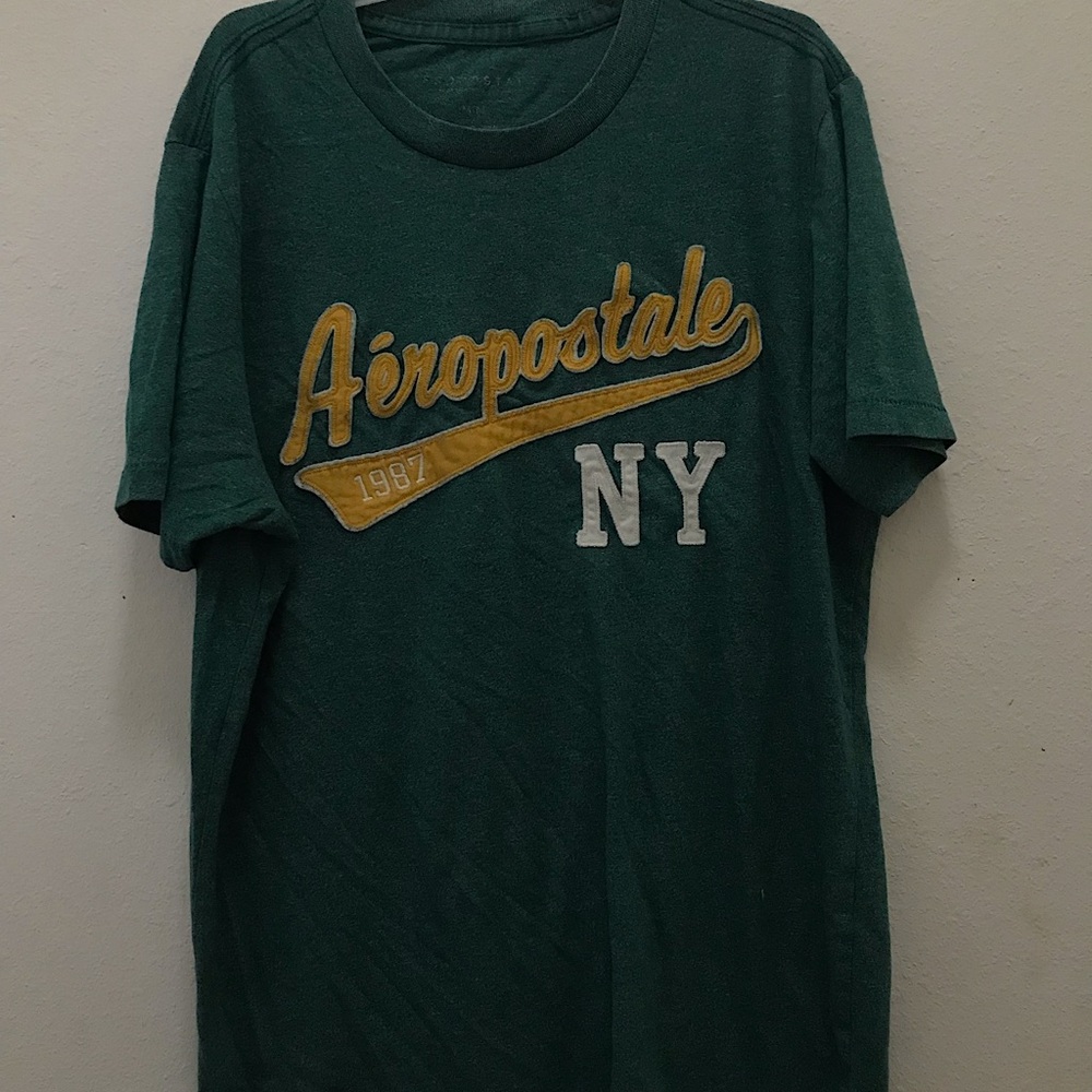 Authentic Aéropostale shirt
